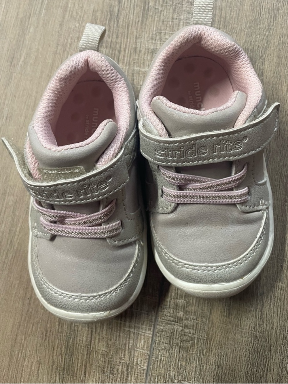 Stride Rite Light Pink and Gold Velcro Toddler Sneakers